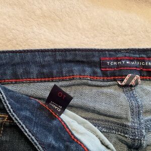 NWOT size 10 Tommy Hilfiger skinny jeans
